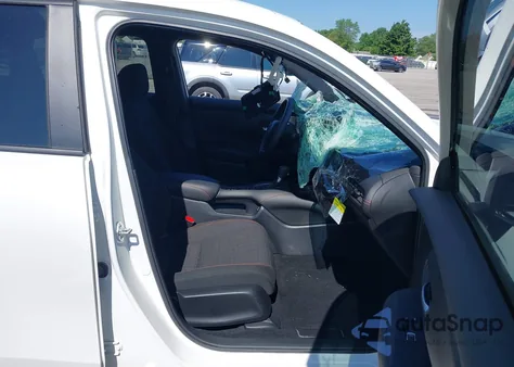 2024 Honda Hr-V Awd Sport/Awd Sport W/O Bsi z USA, uszkodzony, nr VIN 3CZRZ2H58RM743163